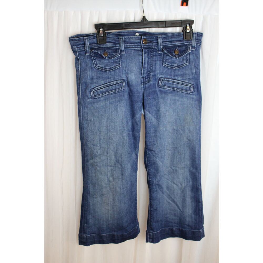 Pre-owned - As-is.- Seven For All Man Mind Capri Cropped Jeans - Size 29